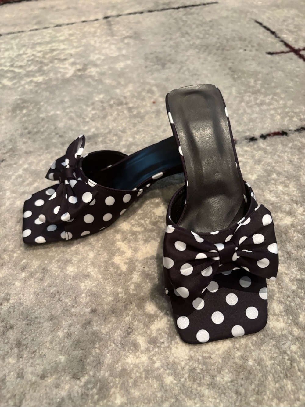 Black and White Polka Dot Bow Kitten Heel Mules size 6 - Picture 3 of 8